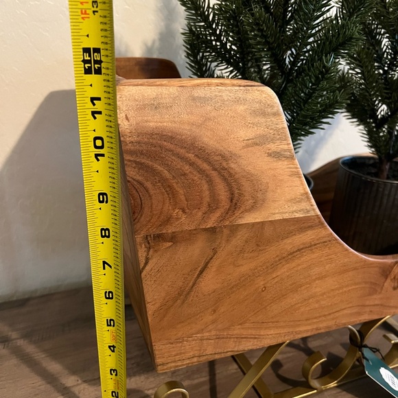 NEW Wooden Santa Sleigh with Gold Metal Accents Made in India Evergreen Grove - Picture 10 of 15